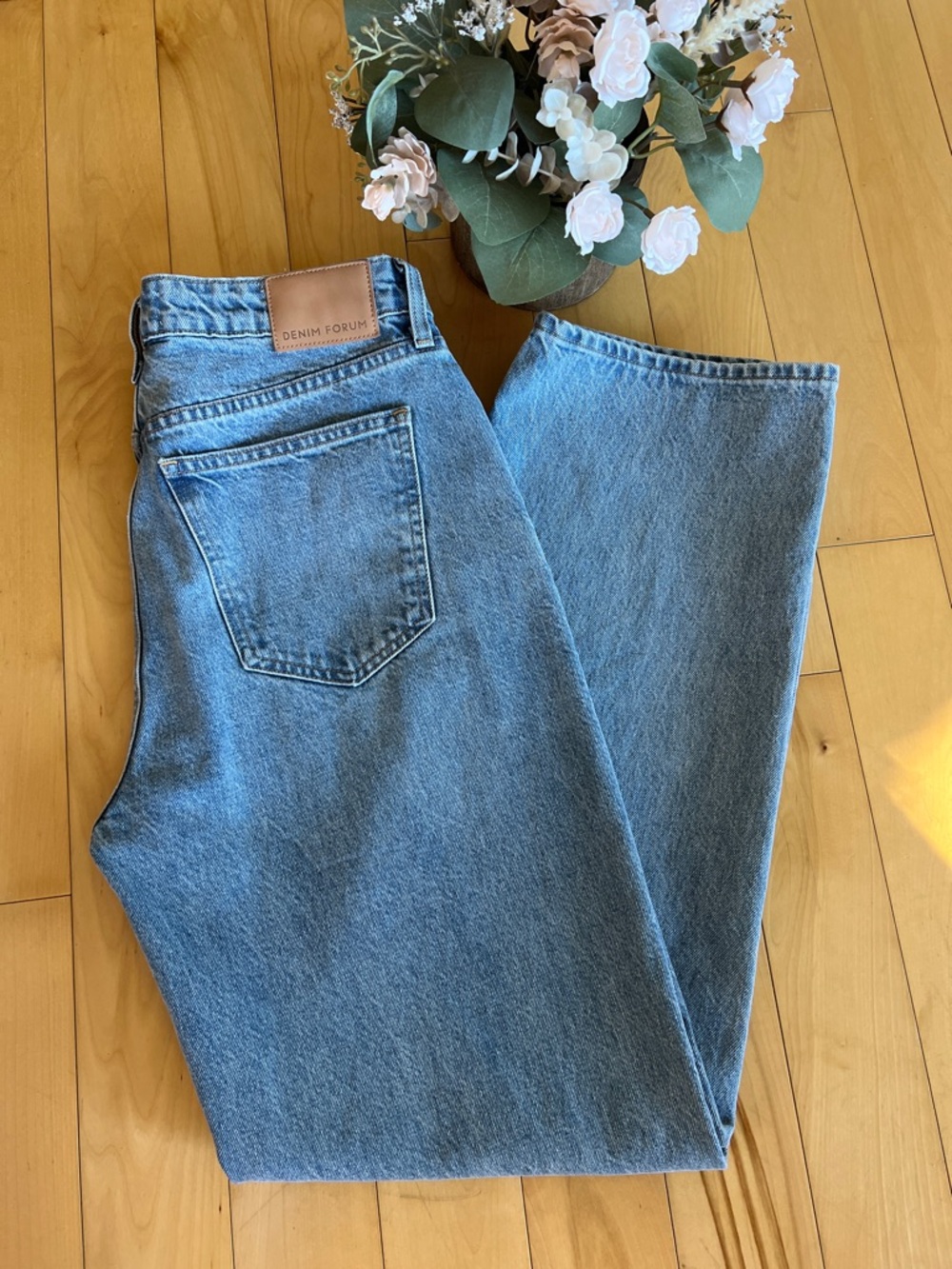 ARITZIA DENIM FORUM The Iggy Curve-Fit Lo Rise Baggy Jeans 🌸 Sz 27